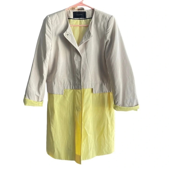 TAHARI Tahari Marisol Colorblock Collarless Coat in Lemon
Orchard - Picture 1 of 11